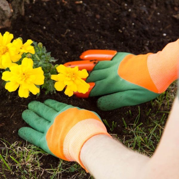 Yard Hands Garden Gloves All in One Garden and Gloves