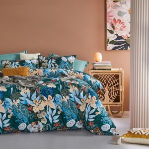 Botanical Bella Microfibre Quilt Cover Set-king size