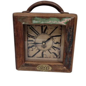 Small Recycle Square Table Clock