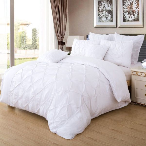 Diamond Pintuck Quilt/Doona/Duvet Cover Set – DOUBLE, White