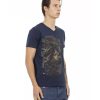 Short Sleeve T-shirt with V-neck and Front Print – L