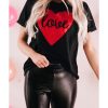 Azura Exchange Heart Shaped Glitter Print T-Shirt – L