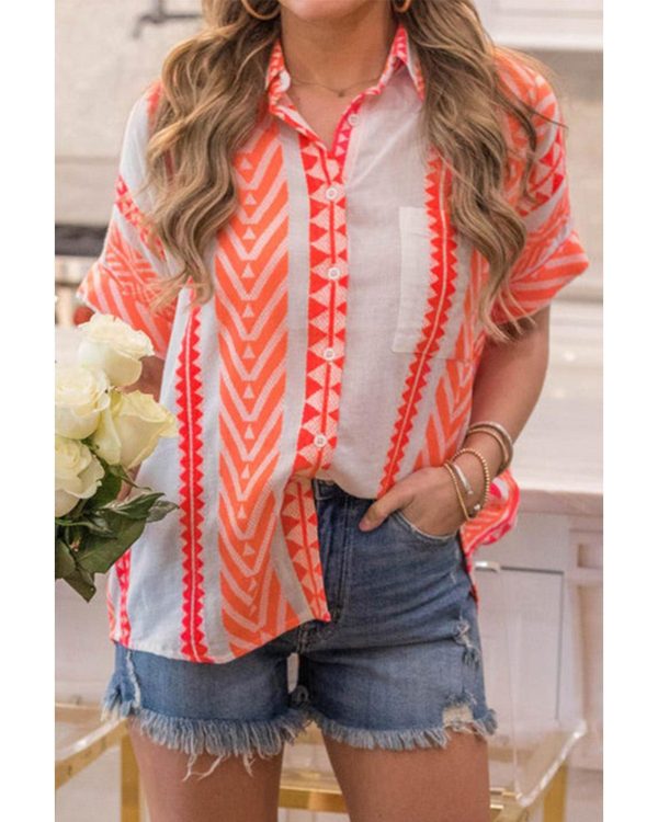 Azura Exchange Buttoned Geometric Striped Shirt – L