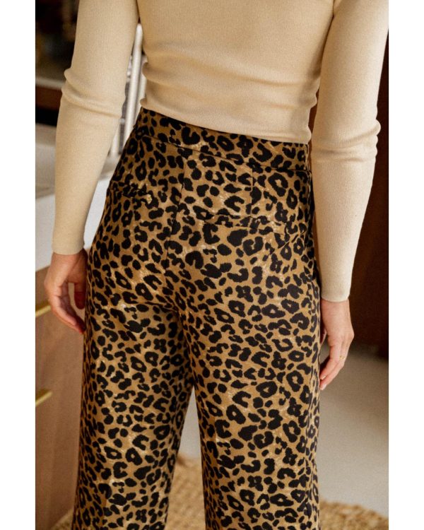 Azura Exchange Leopard Print Wide Leg Pants – L